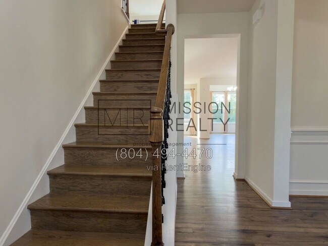 Foto del edificio - 4219 Hiddenwell Ln