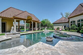 Building Photo - 33202 W Haddon Ct