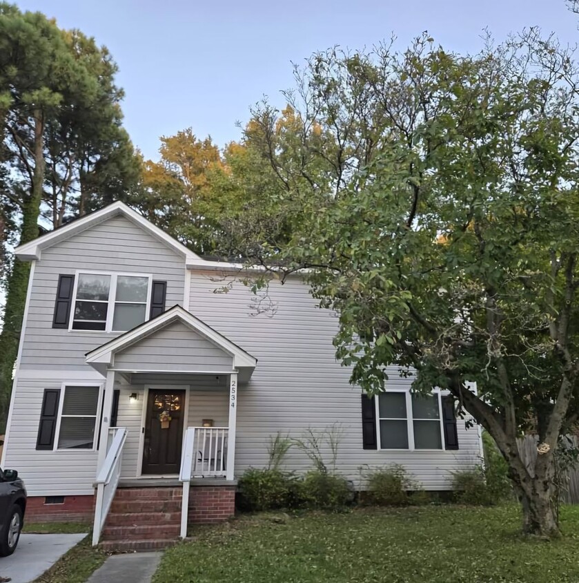 Primary Photo - Gorgeous Home Rental in Norfolk VA!