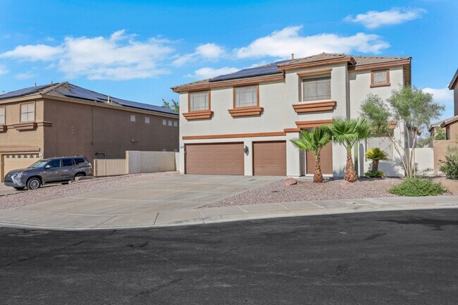 Building Photo - Henderson 5 Bedroom