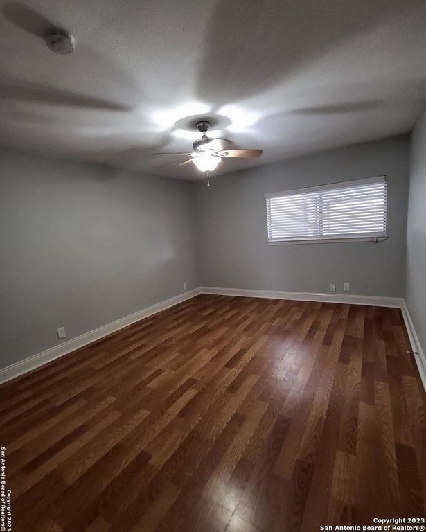 Foto del edificio - 656 Fern Meadow Dr