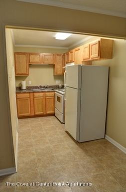 Building Photo - 910 Brown Dr