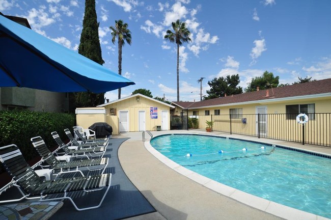 La Quinta Apartment Rentals - El Cajon, CA | Apartments.com