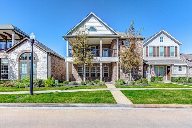 Building Photo - 18206 Lake Eagle Dr