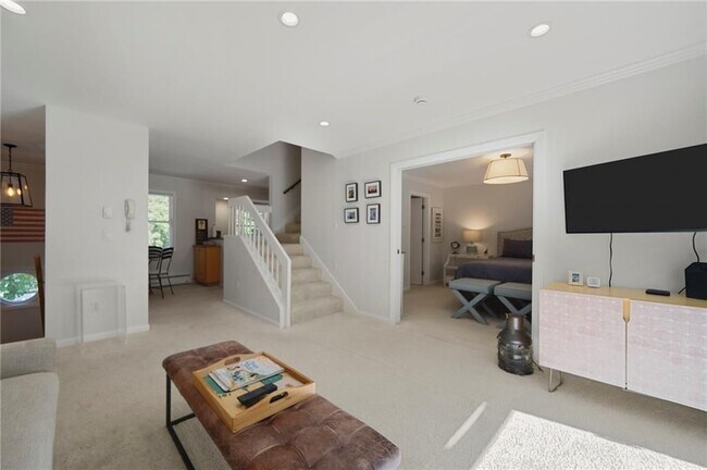 Foto del edificio - 364 Bellevue Ave