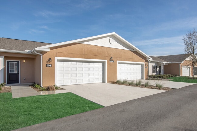 Foto del edificio - Summer Pointe Village