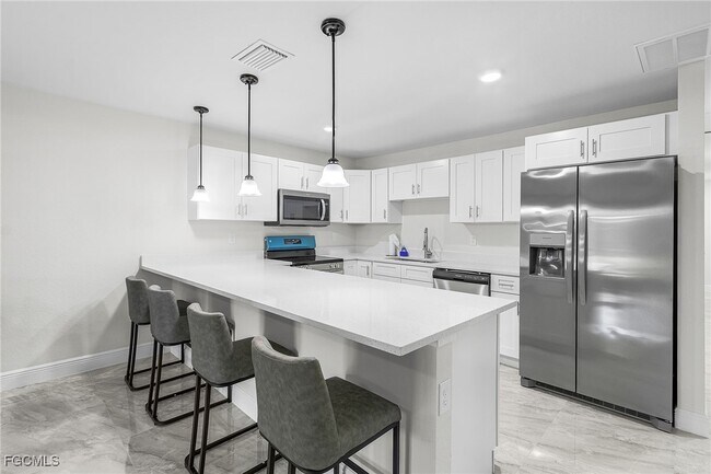 Foto del edificio - 903 Albany Ave