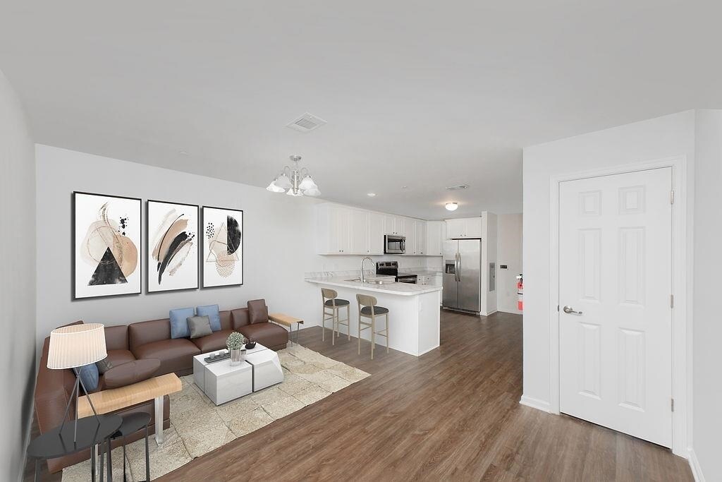 Foto principal - 162-170 S Orange Ave