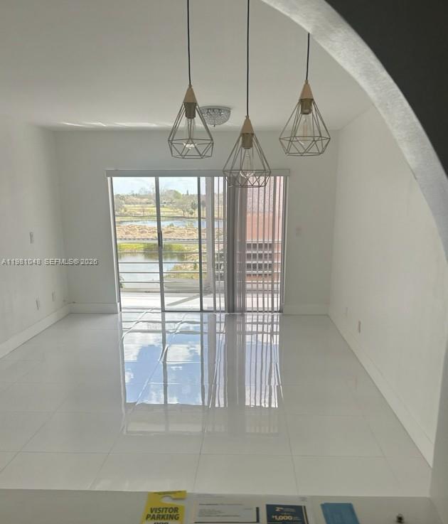 Foto del edificio - 3048 Sunrise Lakes Dr E