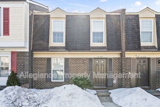 Building Photo - 2108 Monaghan Dr