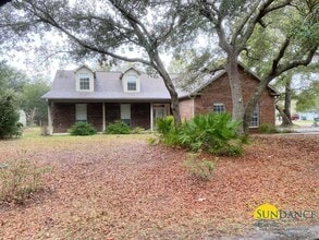 Building Photo - 6268 Calle De Hidalgo