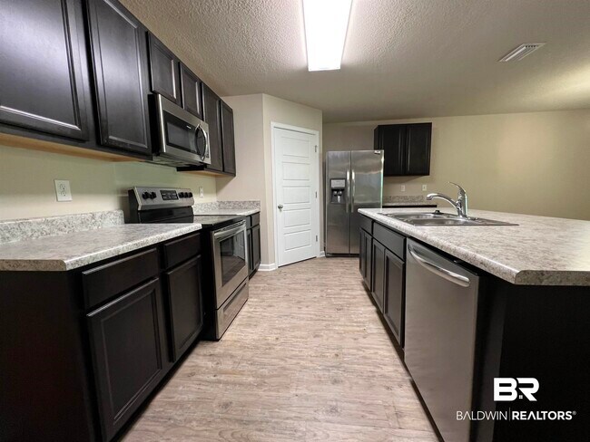 Building Photo - 10286 Shetland Dr