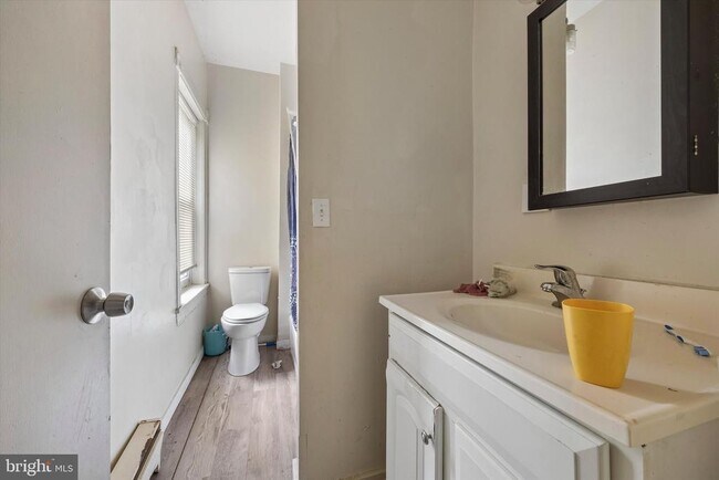 Foto del edificio - 13 E 21st St