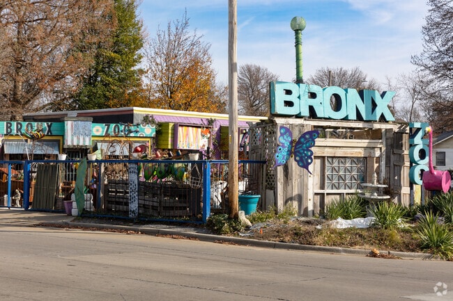 Bronx Zoo Boutique is a home decor and garden center located on Main Street in Belleville, IL.
