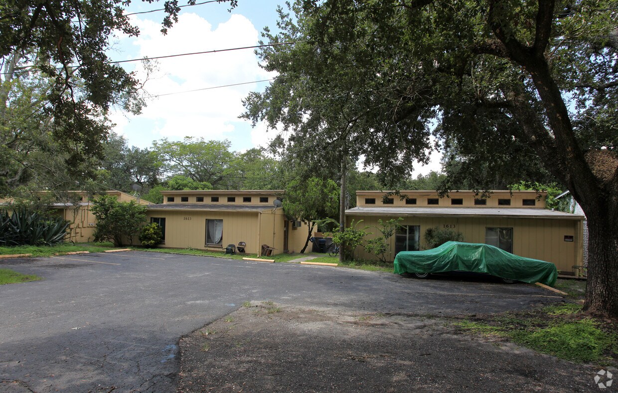 Primary Photo - Mulberry Estates Apartments