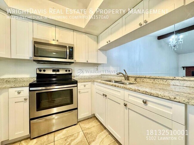 Foto del edificio - 5102 Lawnton Ct
