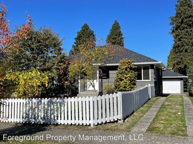 Foto del edificio - 5 br, 2 bath House - 4814 NE 74th Street