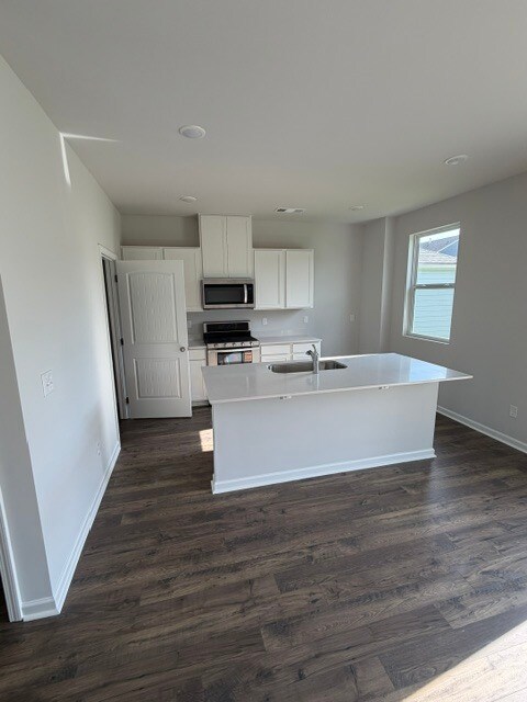 Foto del edificio - 5441 Conifer Ln