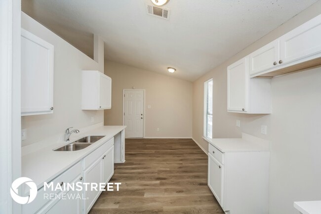 Building Photo - 4368 Burnette Pl