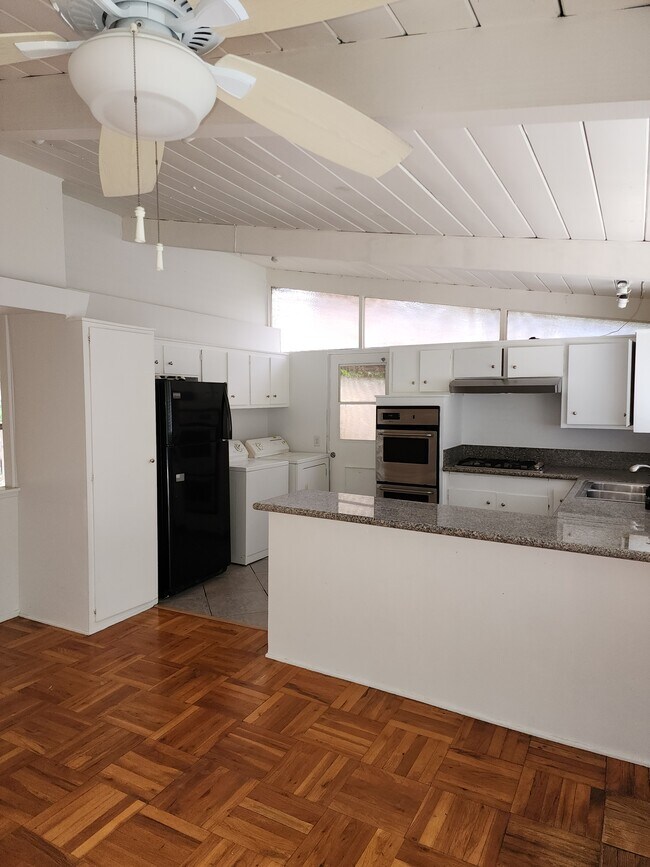 Foto del edificio - 22841 Calabash St