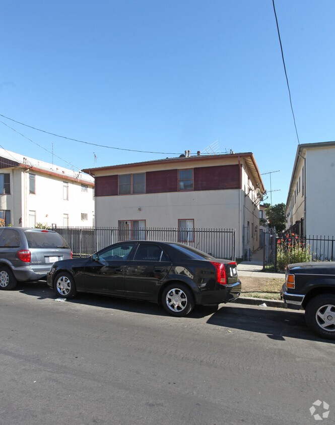 Foto del edificio - 1218 N Berendo St
