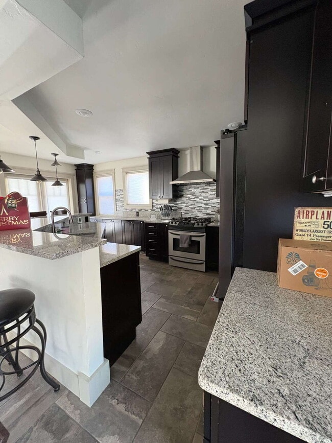 Photo - Old North End - Monroe Apartment