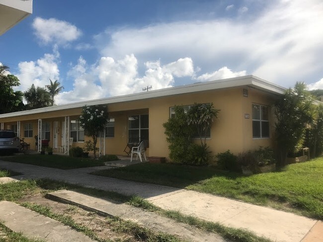 Foto del edificio - 710 83rd St