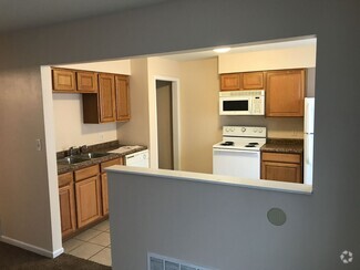 Building Photo - 917 Titus Ave