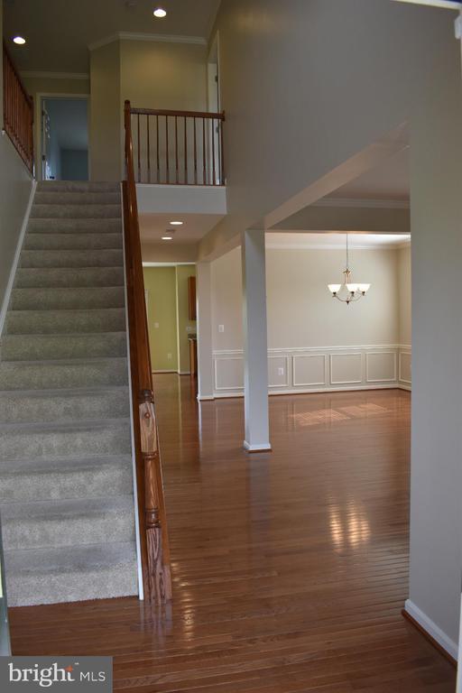 Building Photo - 233 Morlyn Dr