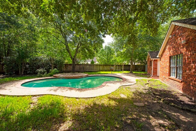 Foto del edificio - 34 Green Slope Pl