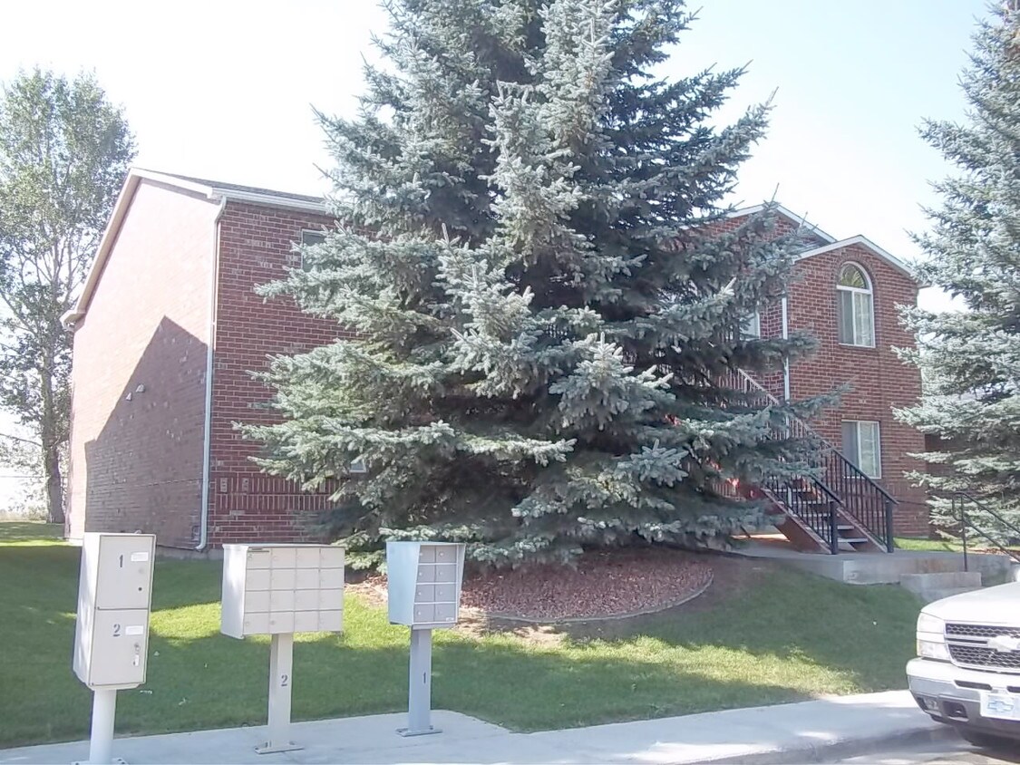 Primary Photo - 5401 Imperial Ct