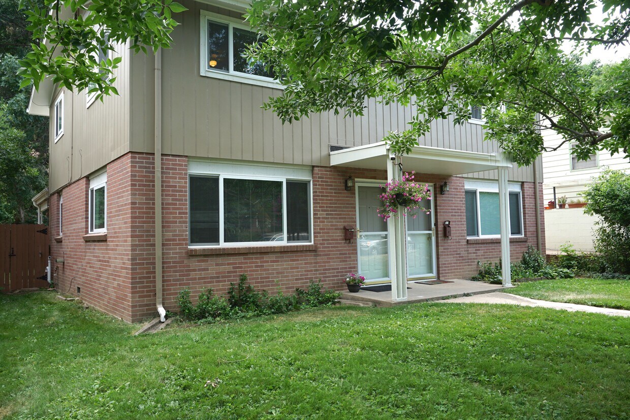 Primary Photo - 812 North St