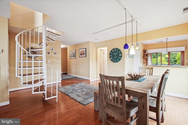 Building Photo - 7034 Harbour Village Ct