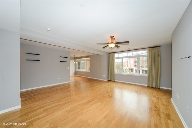 Building Photo - 600 W Touhy Ave