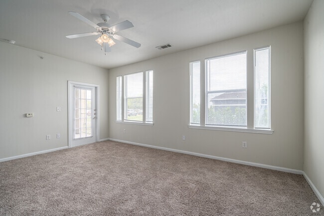 2BR, 2BA - 991SF - Sala de estar - Costa Vizcaya