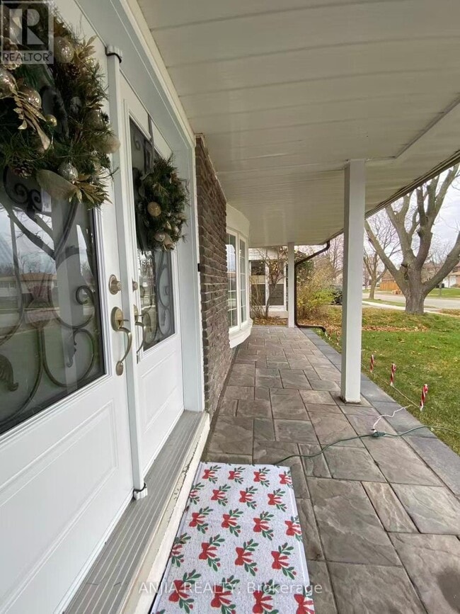 Building Photo - 17 Boundy Crescent