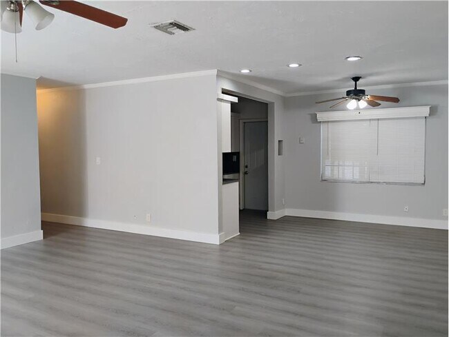 Foto del edificio - 2600 SW 9th Ave