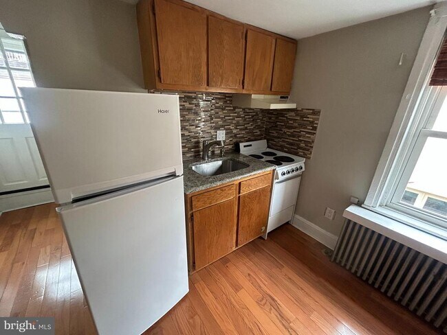 Foto del edificio - 120 N 21st St