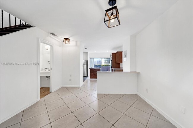 Foto del edificio - 7801 NE 4th Ct
