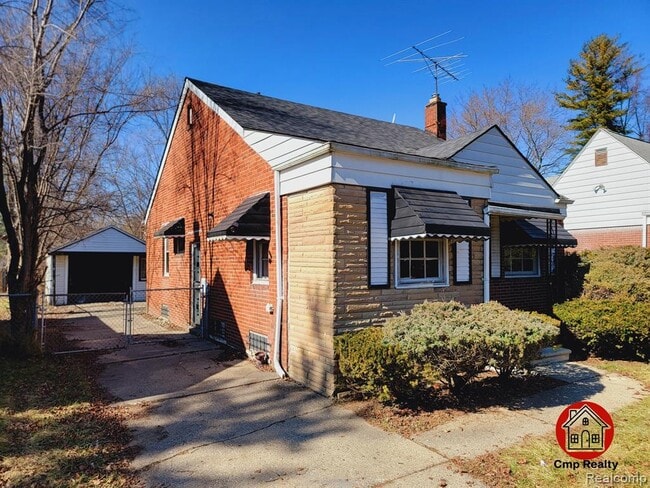 Building Photo - 17703 Woodbine St