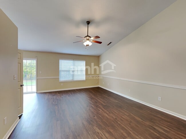 Foto del edificio - 148 Westridge Blvd