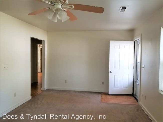 Foto del edificio - 2 br, 1 bath House - 407 SE Third Street