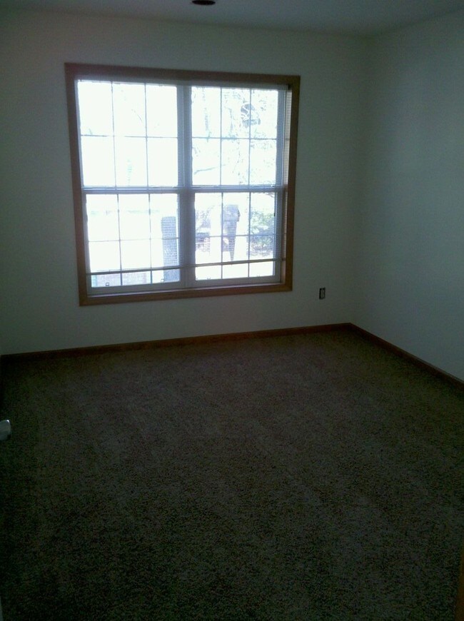 Foto del edificio - 2216 Curry Rd