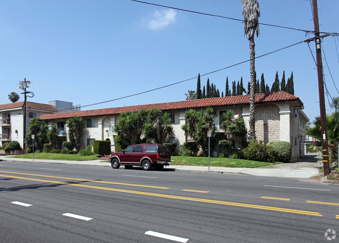 Foto del edificio - 7525 Haskell Ave