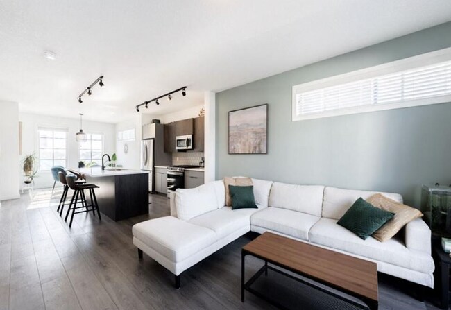 Building Photo - Modern Living in the Heart of Walden (L968)