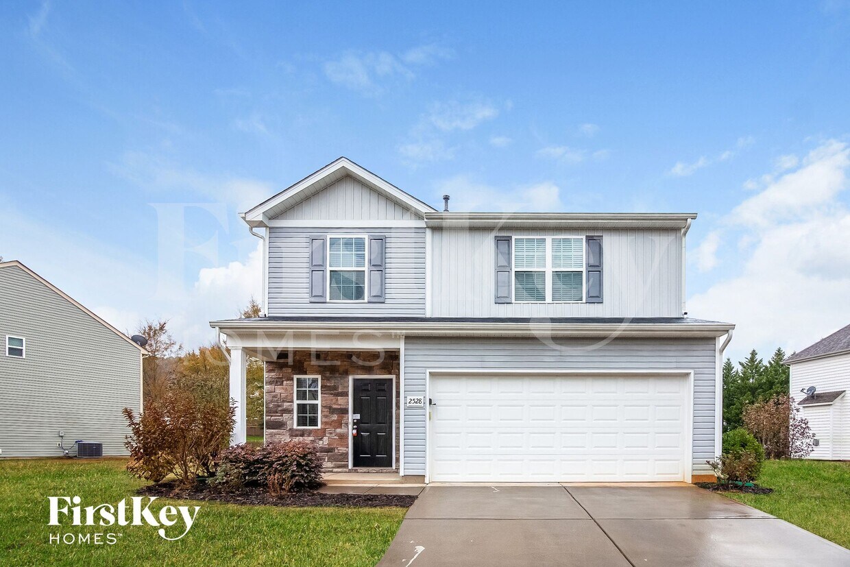 Foto principal - 2528 Woodsorrel Ln