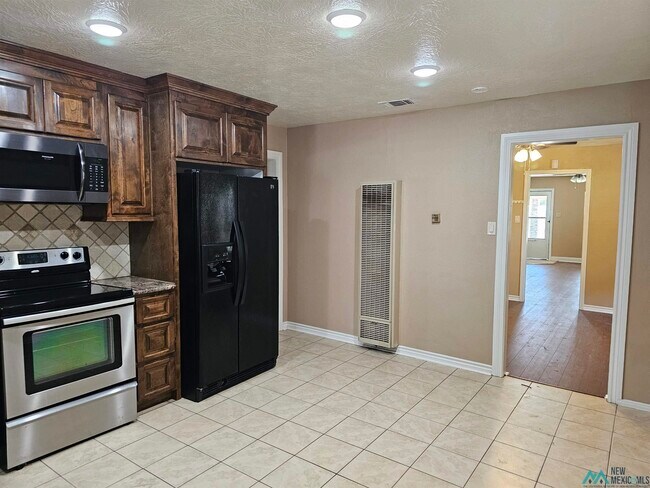 Foto del edificio - 1301 N Oak St