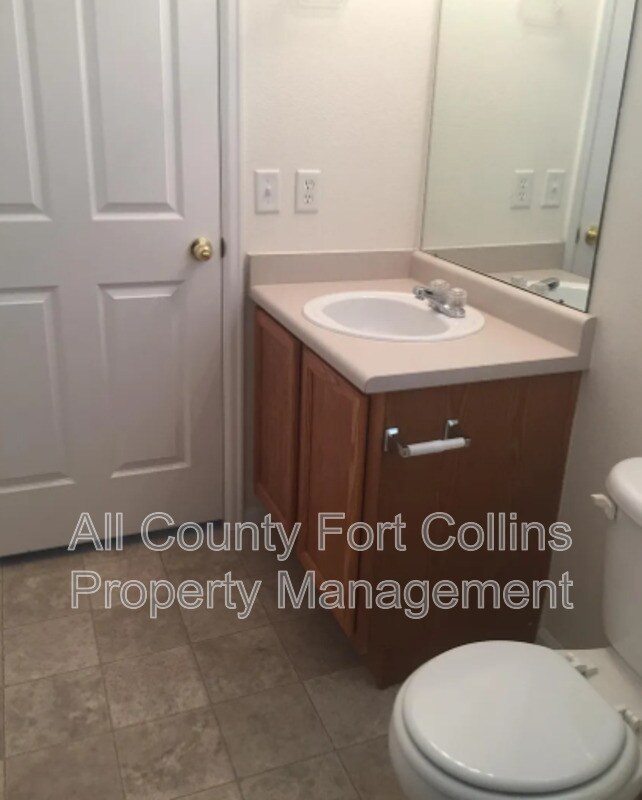 Foto del edificio - 6803 Autumn Ridge Dr
