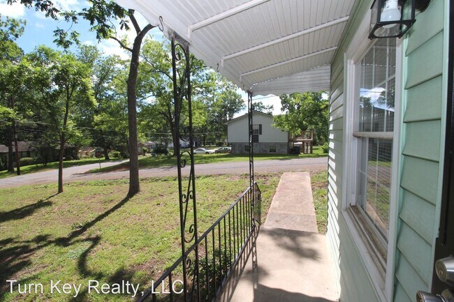 Building Photo - 2 br, 1 bath House - 154 Foust Avenue