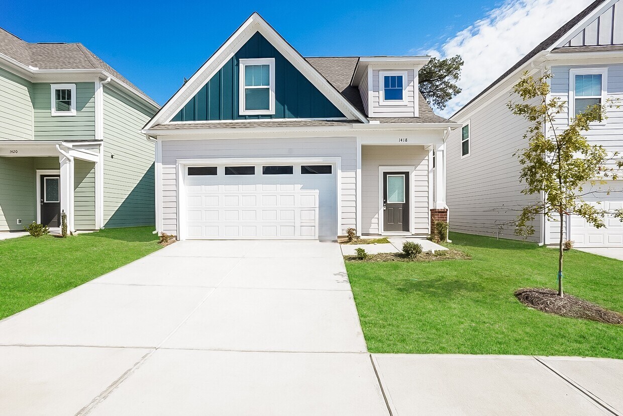 Foto principal - 1427 Feldspar Ct